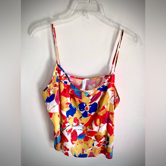 Very Cute Camisole-Med-Never Used. Great with Jeans, by American Apparel - Picture 6 of 10